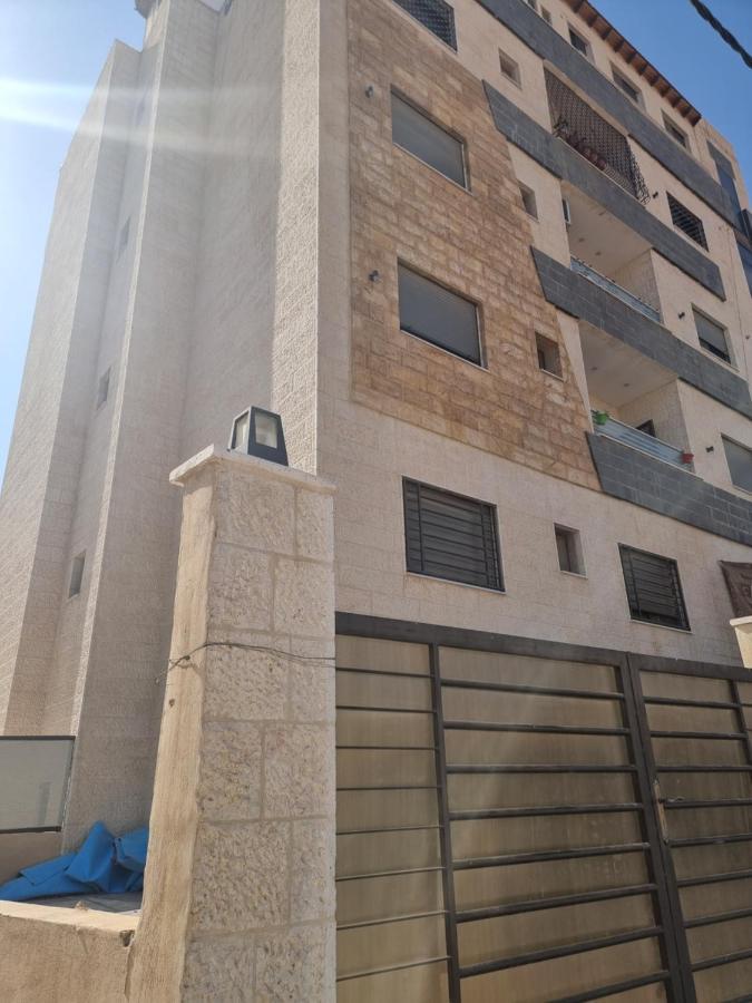 Sbatin Madba Apartment Madaba Exterior photo